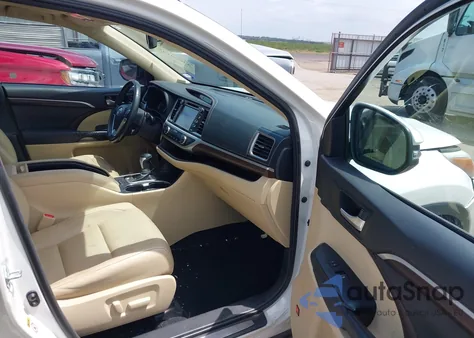 2015 Toyota Highlander Limited V6 z USA, uszkodzony, nr VIN 5TDYKRFHXFS074143